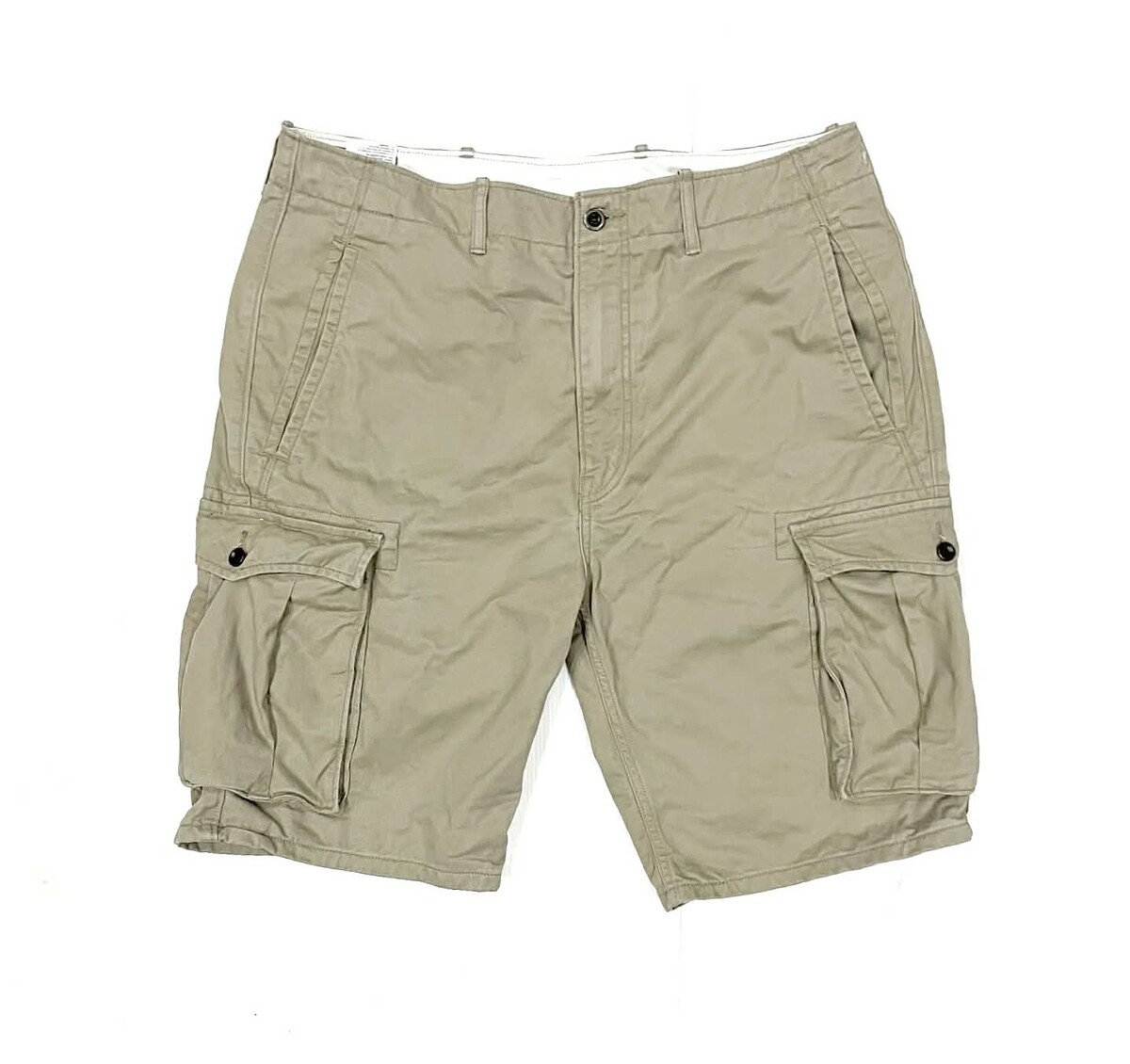 ~ € ~ กางเกงขาสั้น Levi’s Cargo   (37)   250.- 