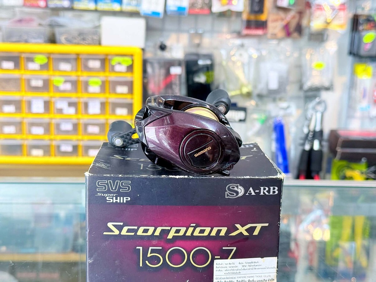 รอก Shimano Scorpion XT