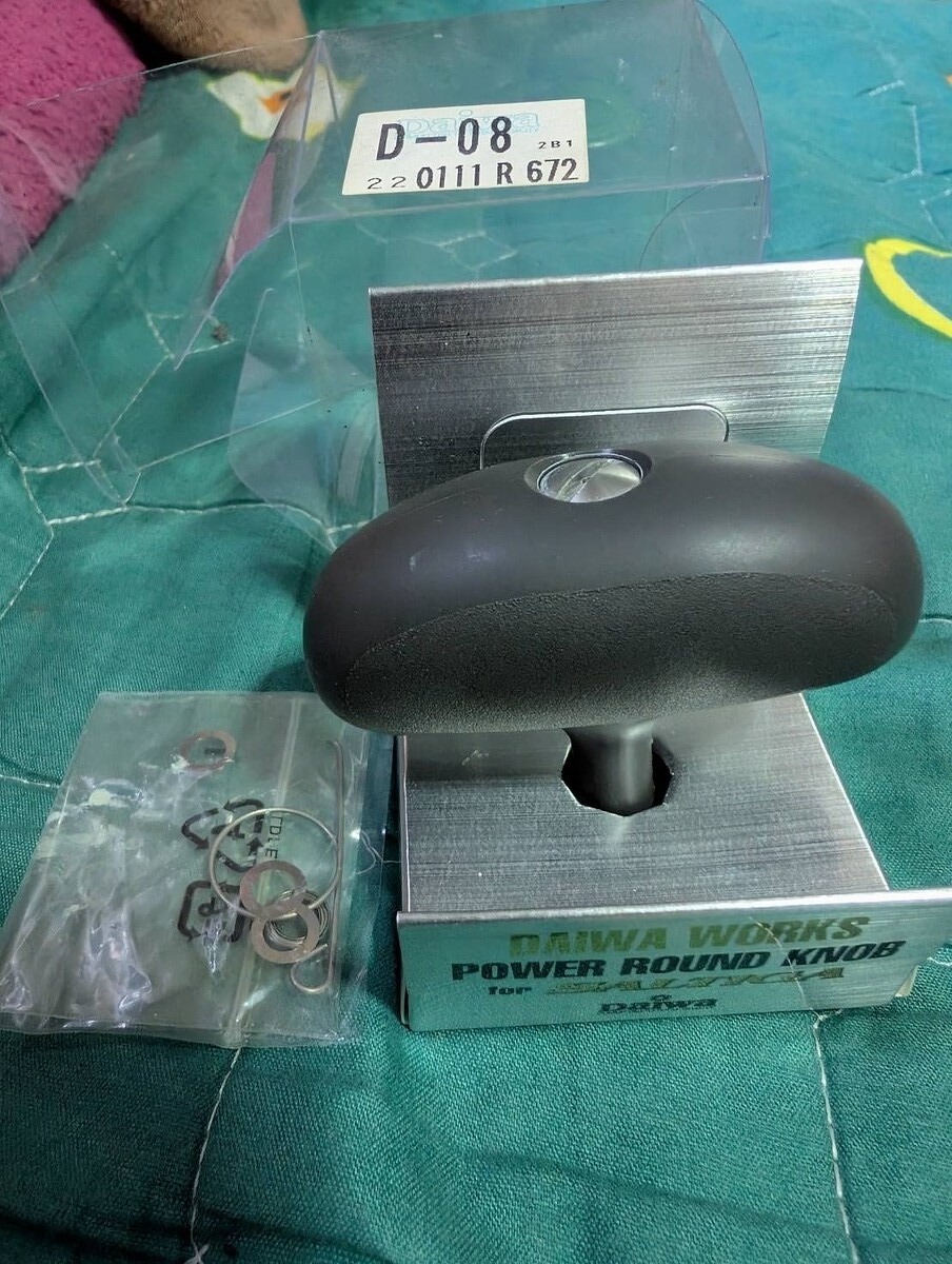 น็อป มือหมุน Daiwa Saltiga Z handle knob