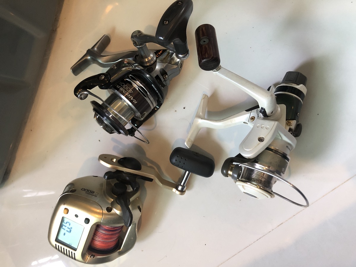 ขายรอก shimano 3ตัว