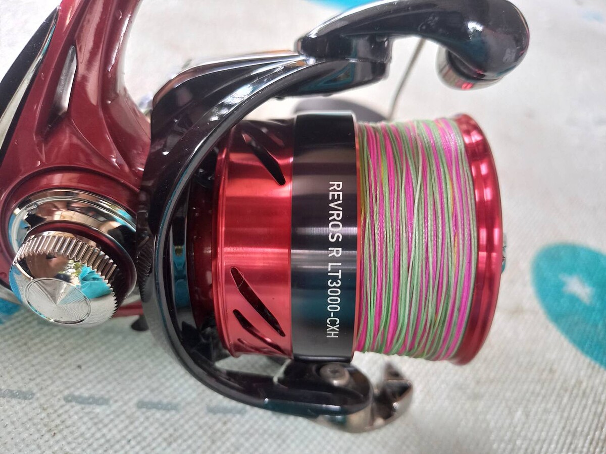 ปรับราคาครับ Daiwa revros R LT3000-CXH