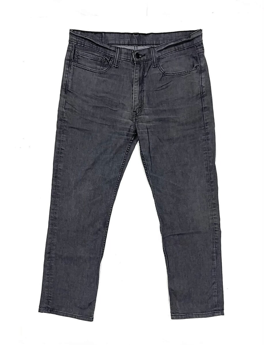 ~ € ~ กางเกงยีนส์ Levi’s 514  (36)    300.- 