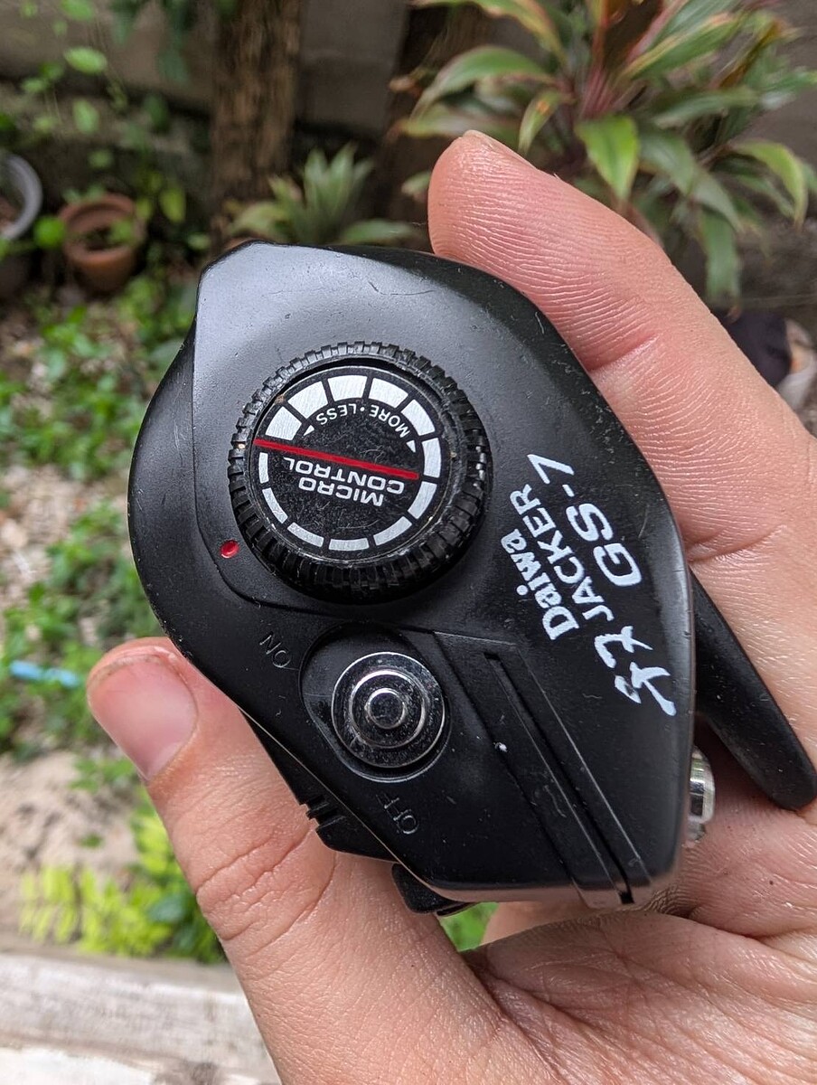 4. รอก หยดน้ำ Daiwa Chinujacker GS-7

สวย เดิม
ระบบดี
