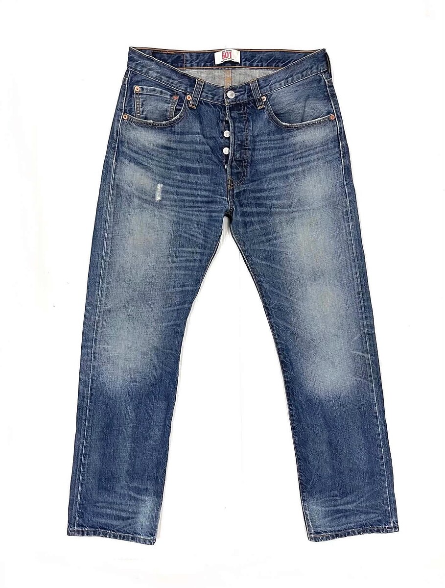 ~ € ~ กางเกงยีนส์ Levi’s 501  (32)    400.- 