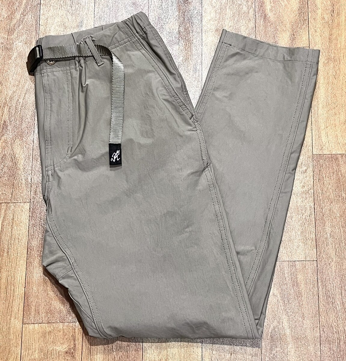 >>> กางเกง GRAMICCI x KOMSTSU PANTS <<<