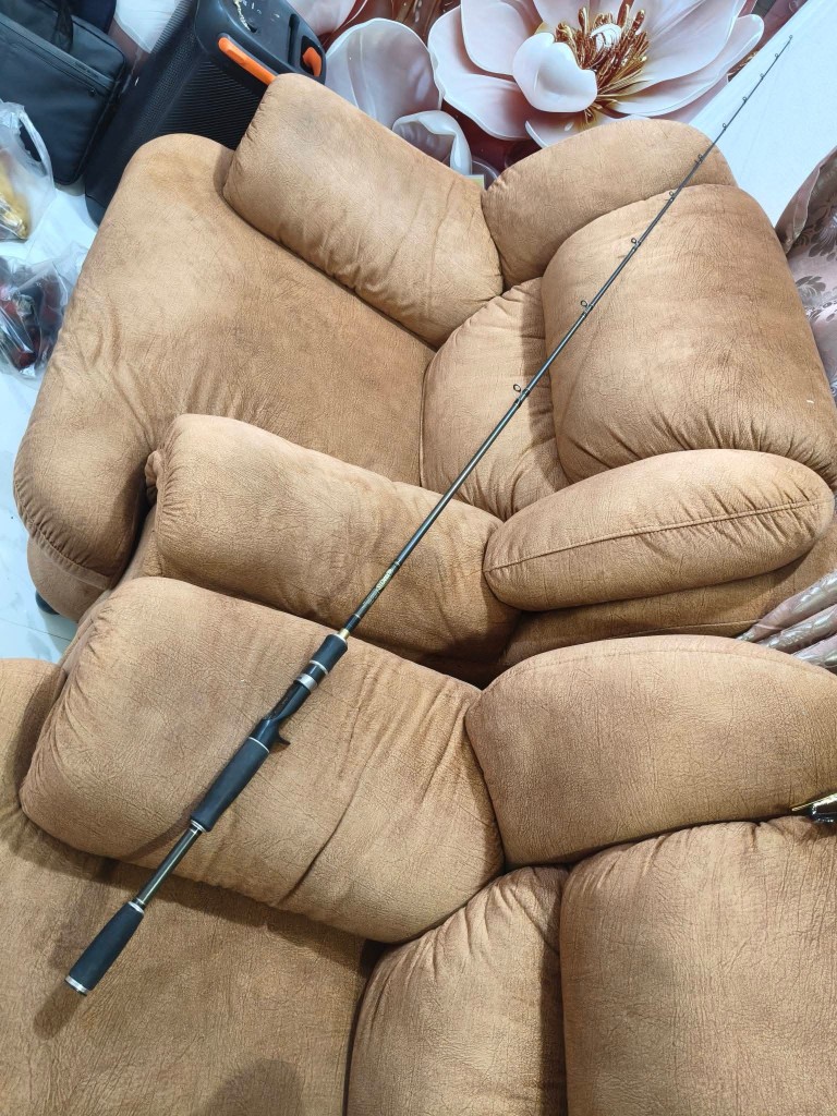 ==>คันบิ้วตีเหยื่อปลอม 6.6f แบลงเซ็นคอก 12-20lb 