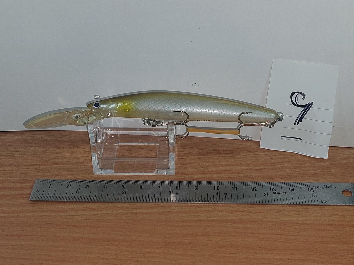   Dum fishing   LURE # 9      ***** DAIWA  TD  MINNOW    ****