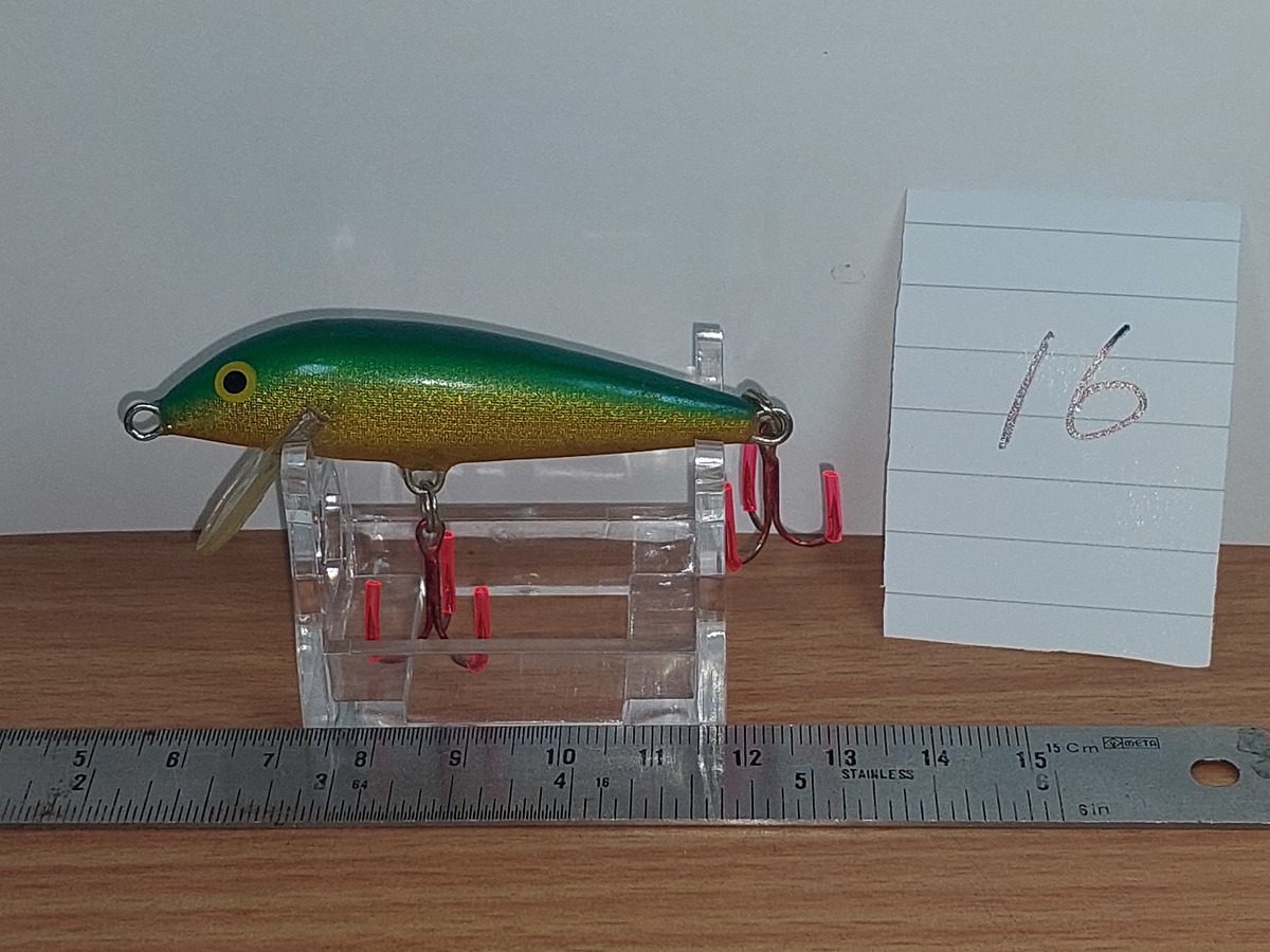   Dum fishing    LURE # 16     ****   RAPALA   COUNT DOWN    ****