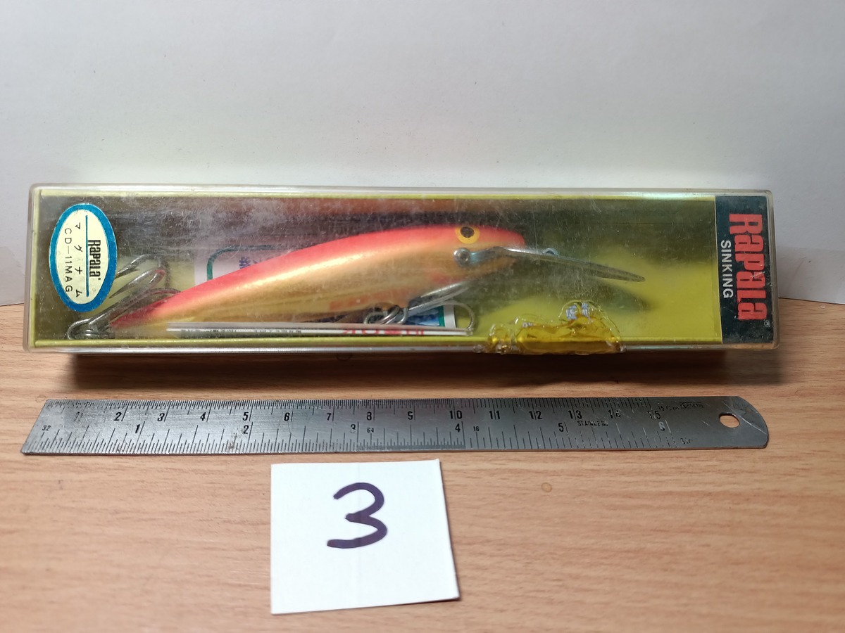   Dum fishing   ****     LURE #  3  RAPALA  CD MAGNUM      ****