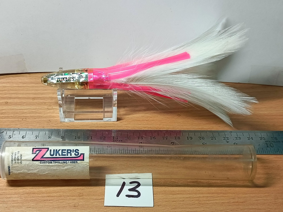   Dum fishing  ****   LURE #   13  ZUKERS   CUSTOM TROLLING  LURE  ***