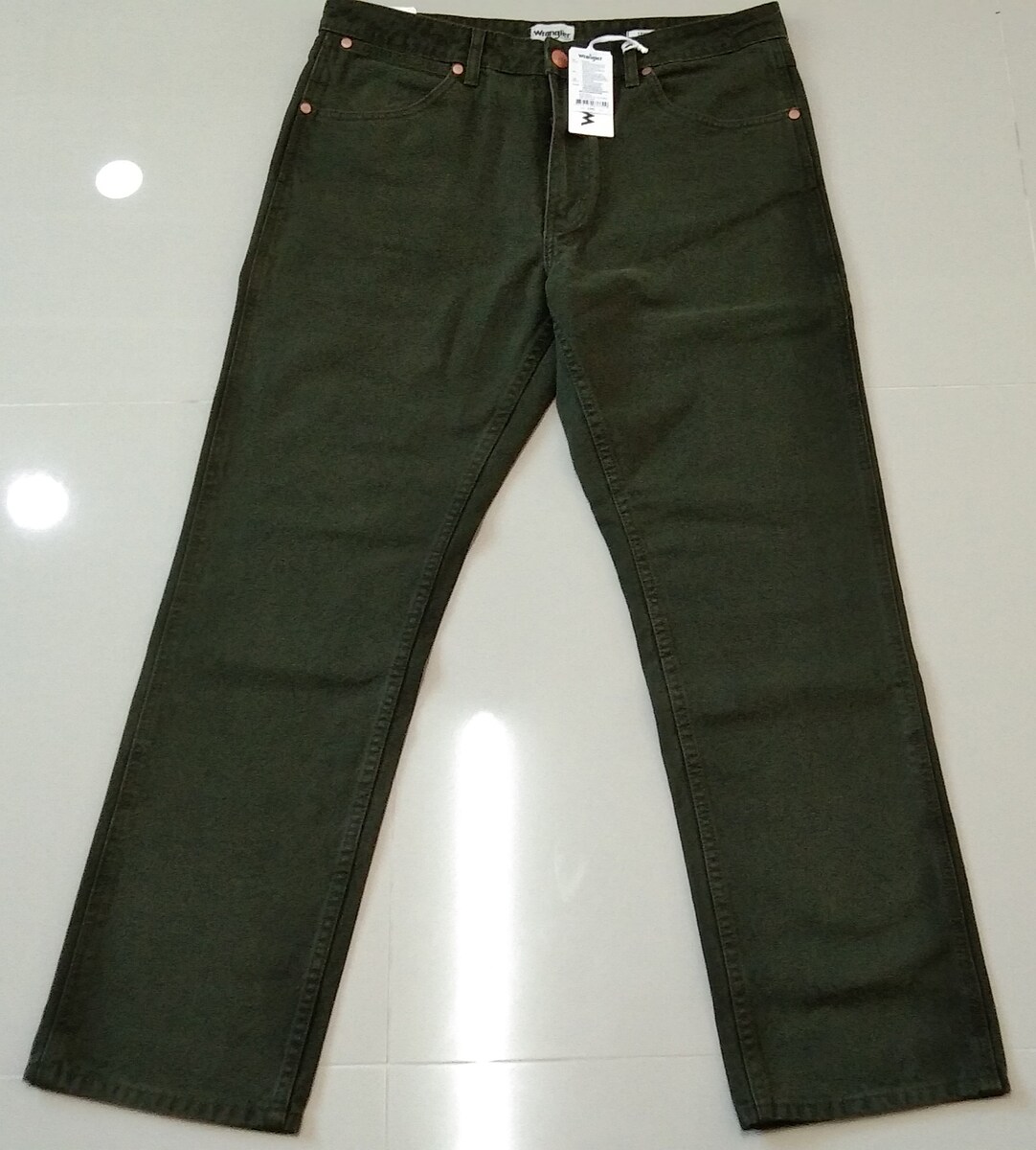 กางกางยีนส์ผู้ชาย Wrangler Cowboy 