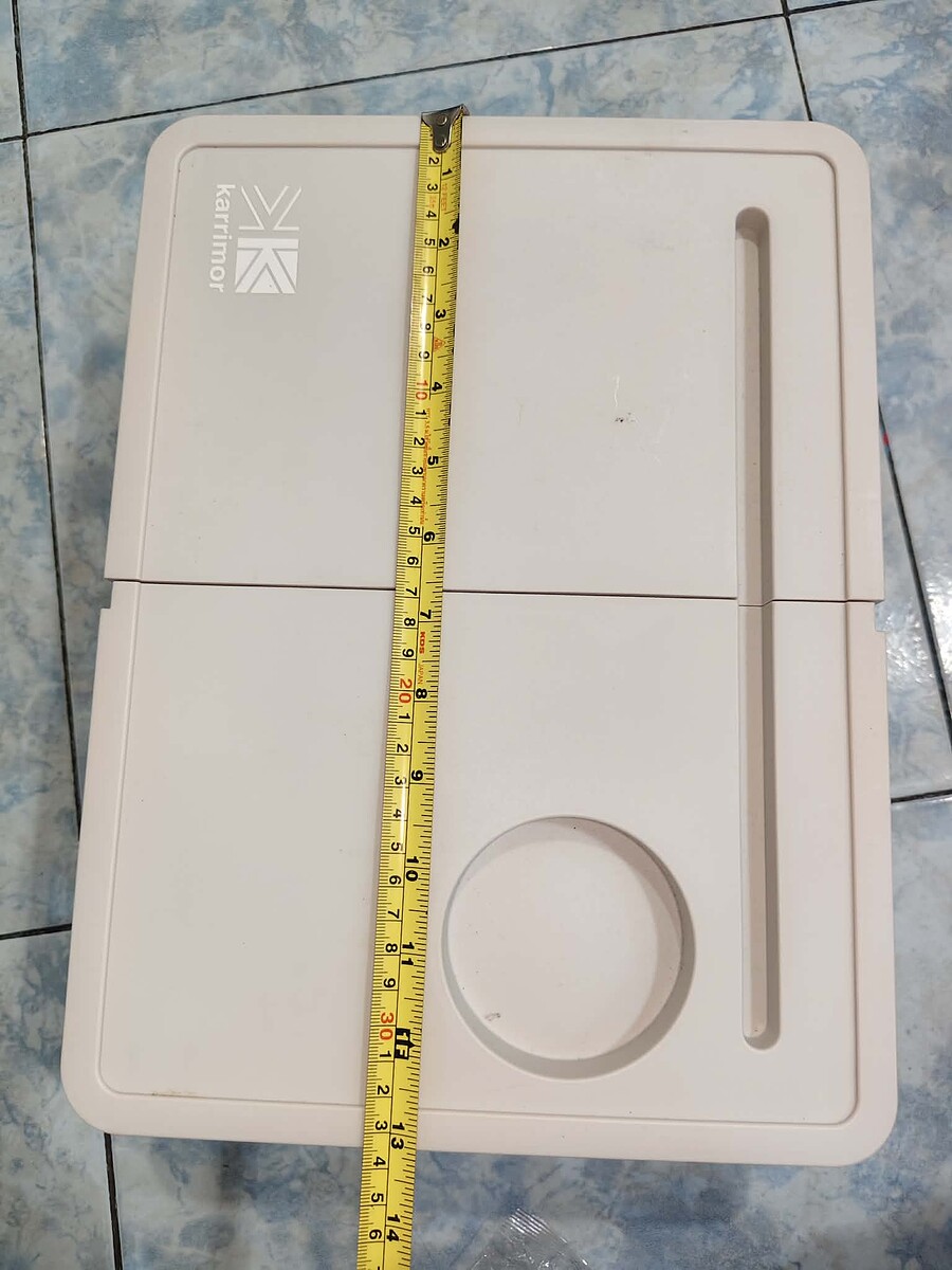 มีร่องวางโทรศัพท์ แทีปเล๊ตด้วย