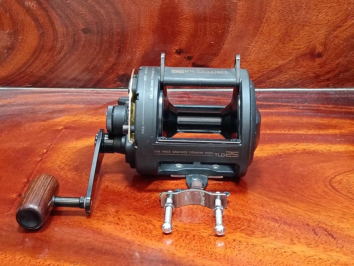 SHIMANO TRITON TLD 25 MADE IN JAPAN