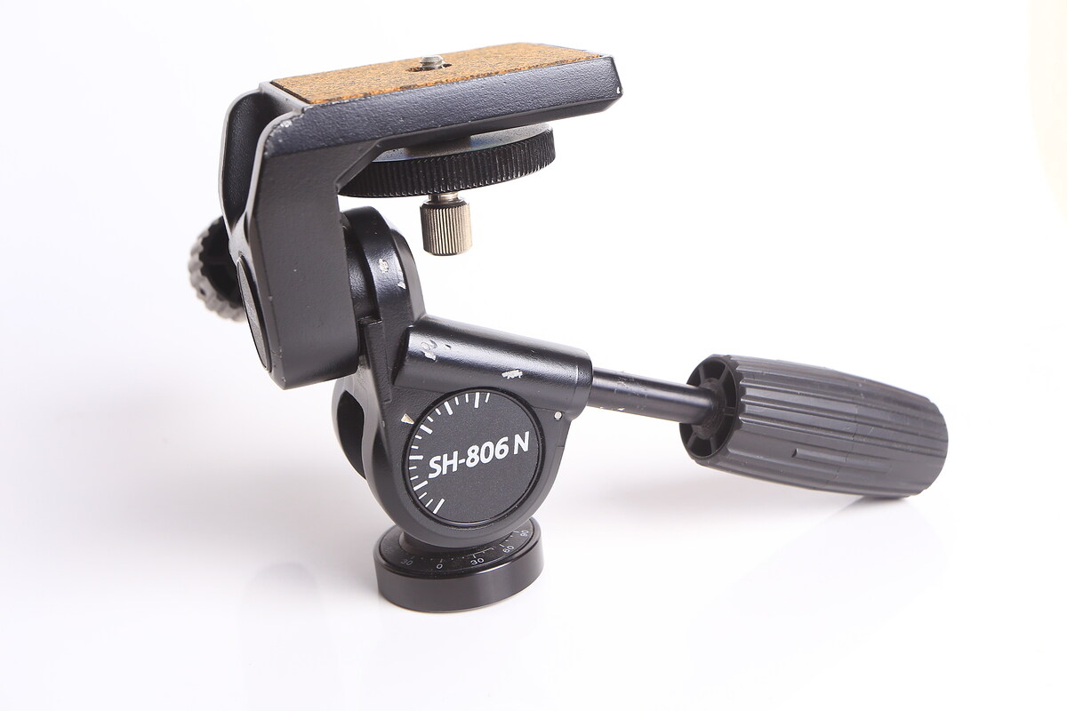 หัวขาตั้งกล้องแพนแบบ 3 ทิศทาง SLIK SH-806 N
