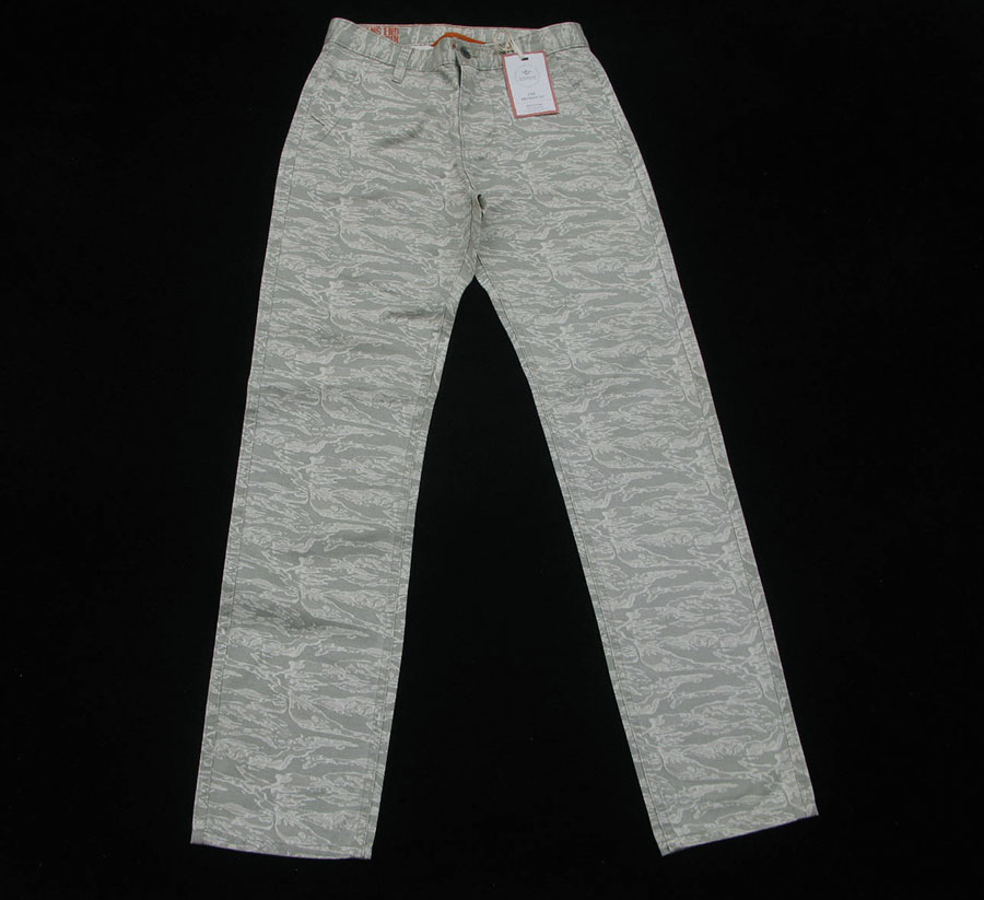 DOCKERS ALPHA SLIM /
