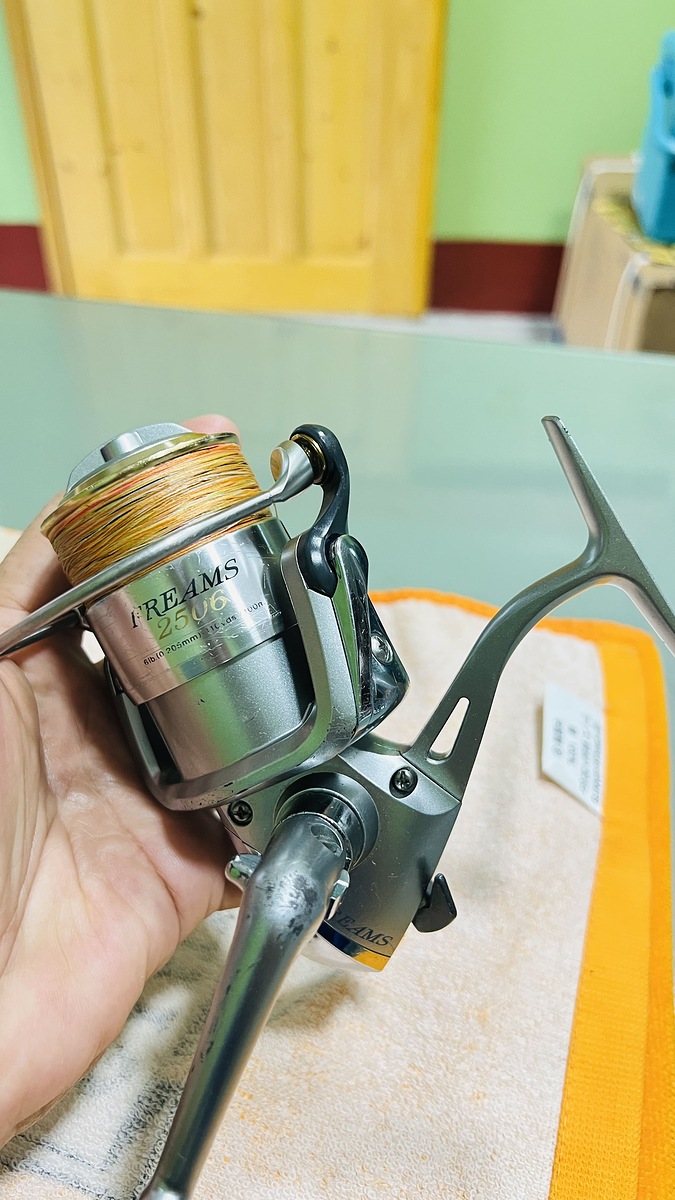 ↘↘รอกสปืน Daiwa Freams2506 