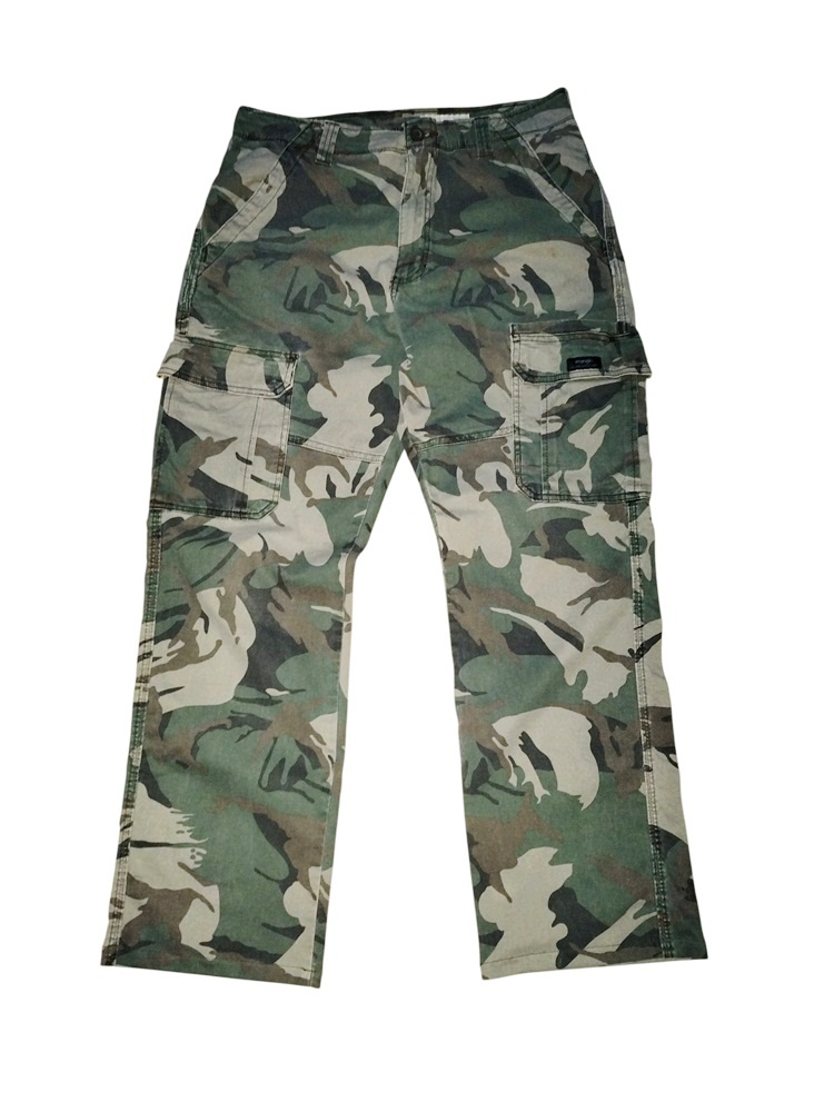 ++ กางเกงลายพราง WRANGLER  เอว  33-34  นิ้ว  M