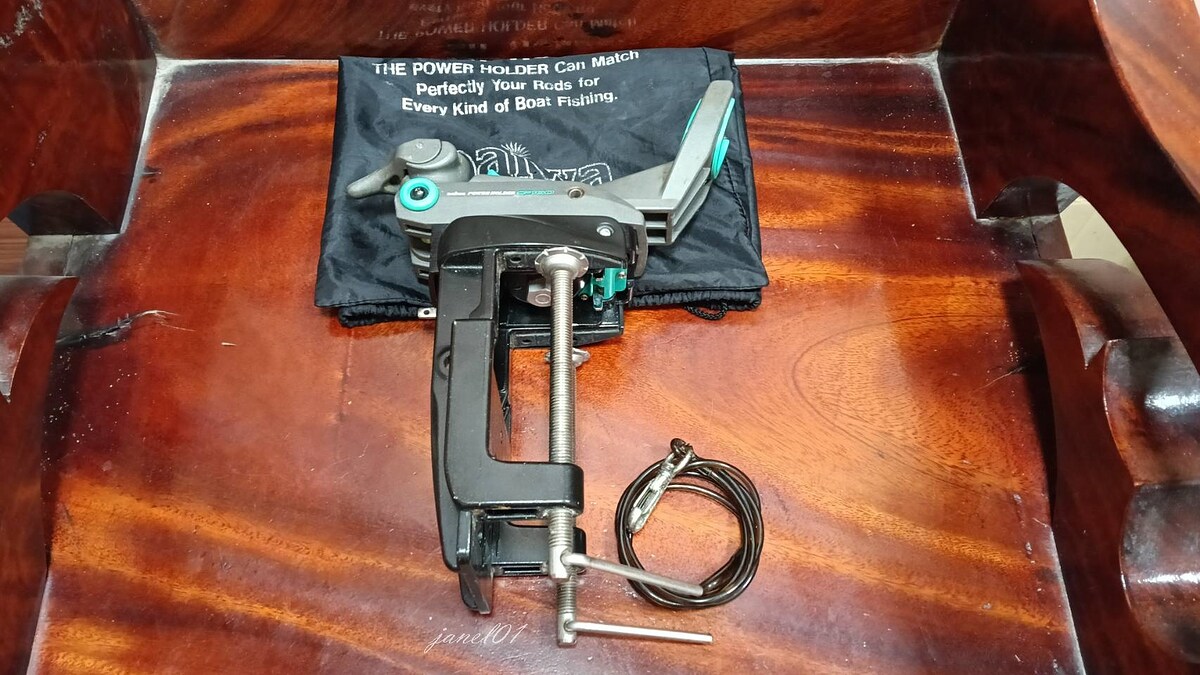 DAIWA POWER HOLDER CP160 ขายตามสภาพ (7)