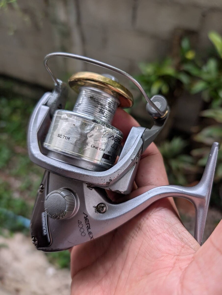 รอก สปิ้น Shimano Aerlex 4000 