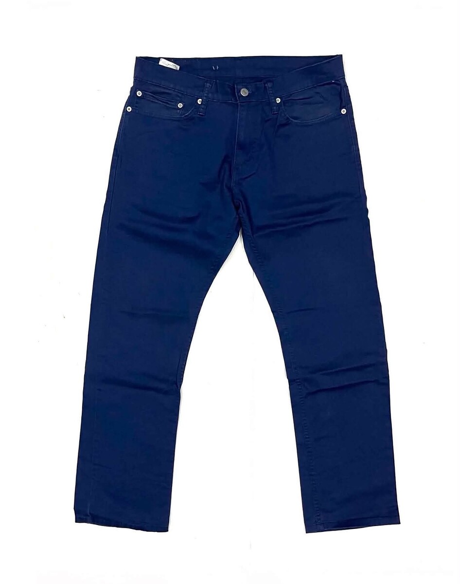 ~ € ~ กางเกงยีนส์ Levi’s 514   (32)   300.- 