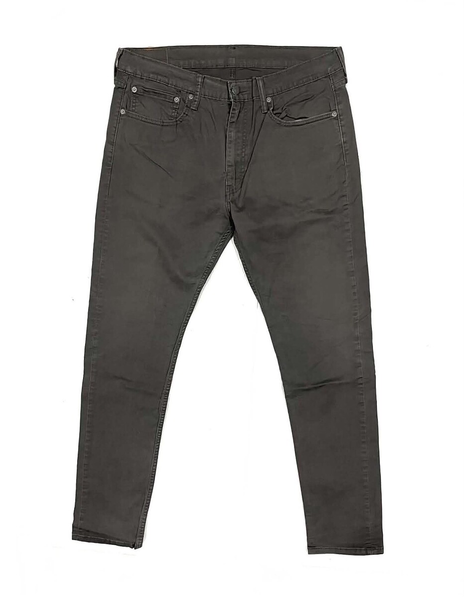 ~ € ~ กางเกงยีนส์ Levi’s 512   (36)   300.- 