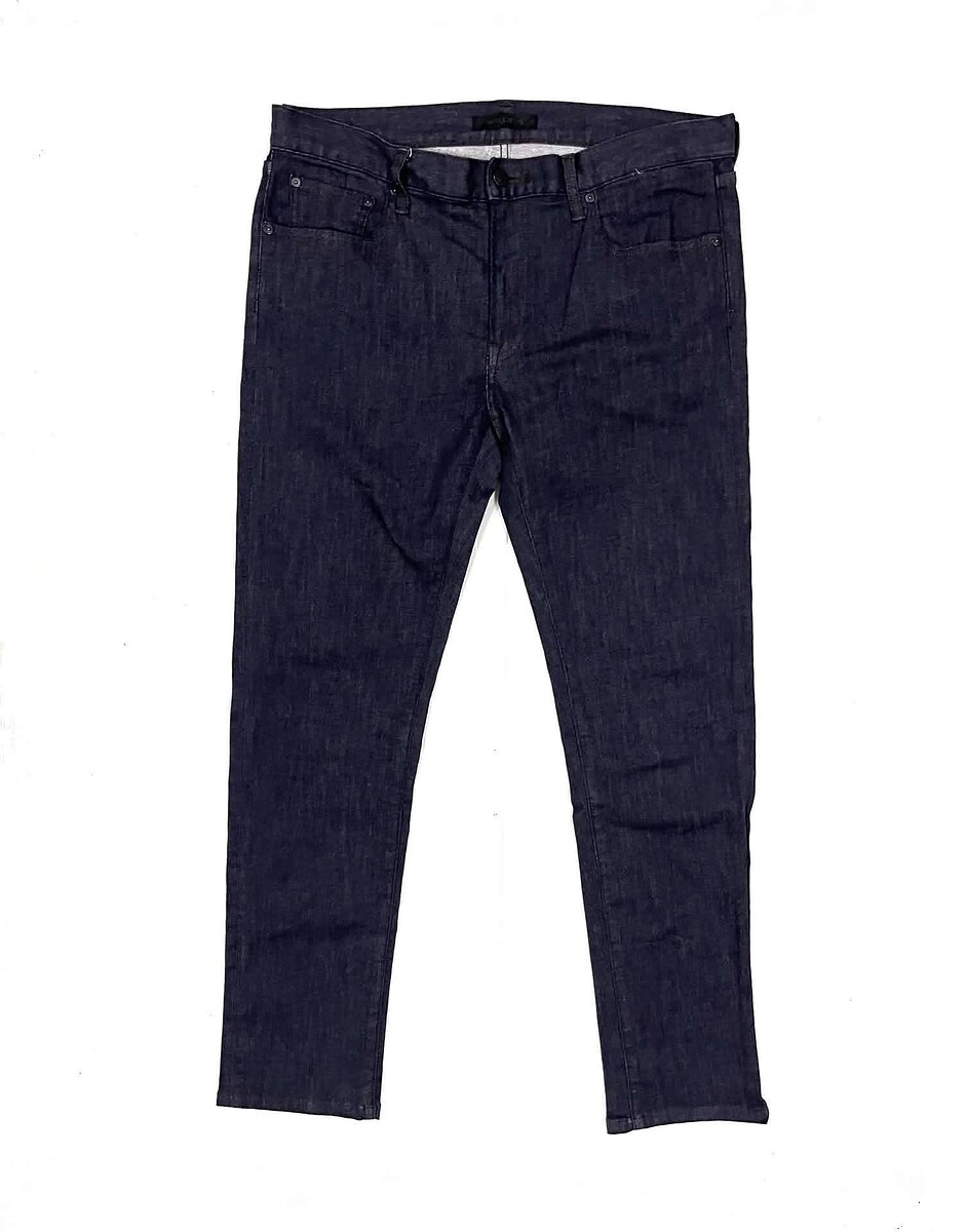 ~ € ~ กางเกงยีนส์  UNIQLO  (36)   400.- 