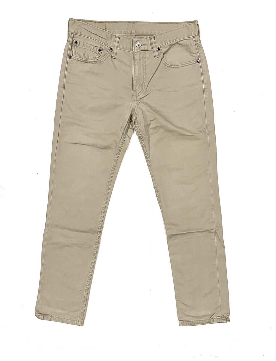 ~ € ~ กางเกงยีนส์ Levi’s 511  (32)    250.- 