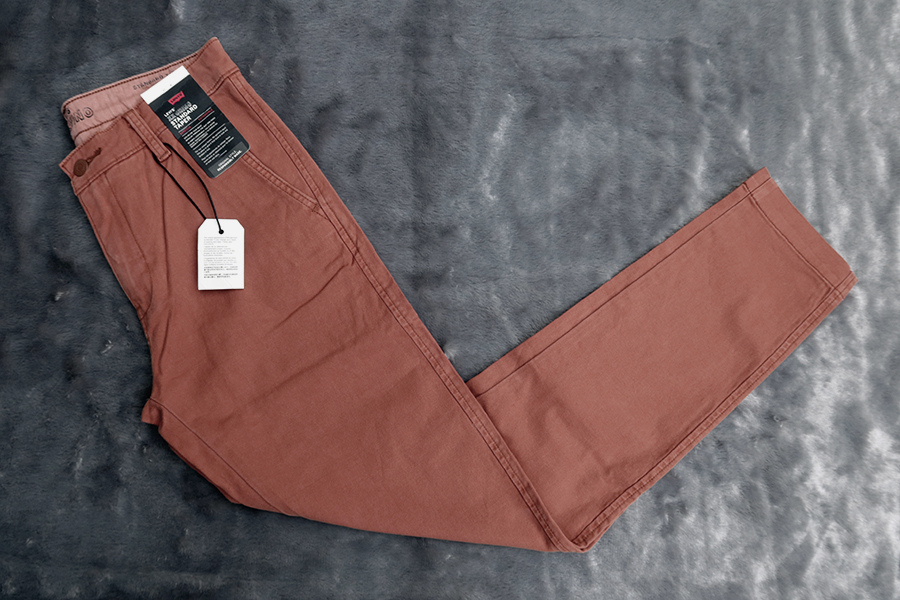 LEVI'S CHINO STANDARD TAPER /w.30 กางเกงขายาวทรงสวยใหม่แท้ รวมส่ง flash