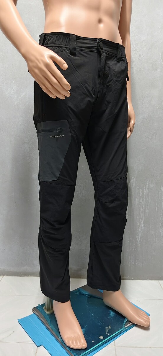 กางเกงขายาวผ้าแห้งไว Men's Quechua Outdoor Pant Size 36" นิ้ว 

สีดำ (ขนาดวัดจริง) เอวกว้าง 32-35"