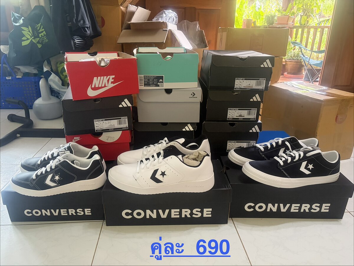 Converse มาเพิ่มค่ะ
ดำซ้าย   38.5   หนัง

กลางขาว   45   หนัง

ดำขว    45   ผ้าค่ะ